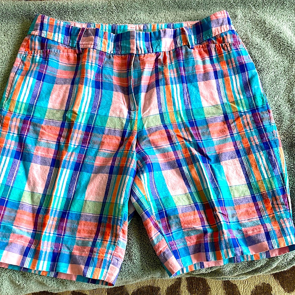 EUC Talbots plaid short. Cool linen cotton blend. Worn twice.  Perfect condition